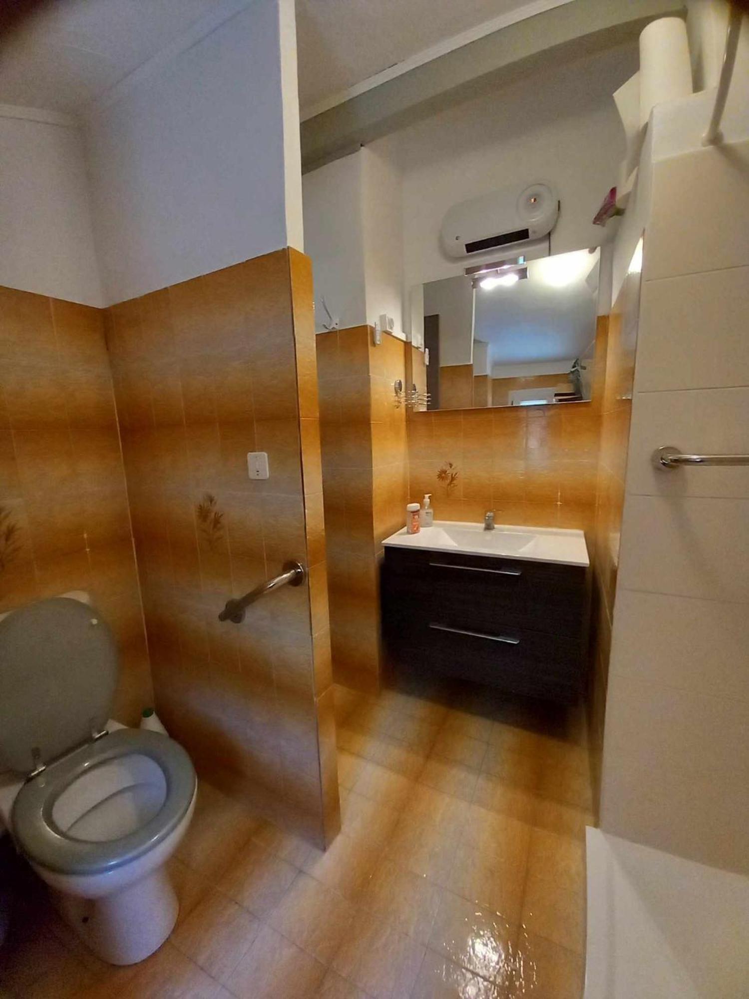 Chambre D Hote Les Heures Claires إستريس المظهر الخارجي الصورة